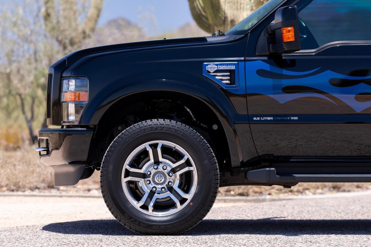 2009 Ford Super Duty F-250 Lariat Harley-Davidson Crew Cab V10 4&times;4 3k Miles Scottsdale AZ