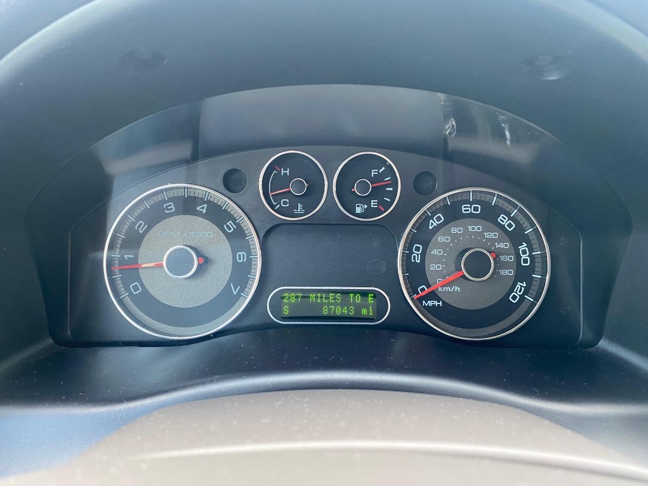 2009 Ford Taurus X SEL FWD Hastings MI