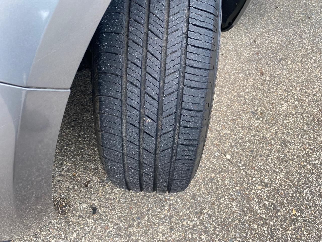 2009 Ford Taurus X SEL FWD Hastings MI