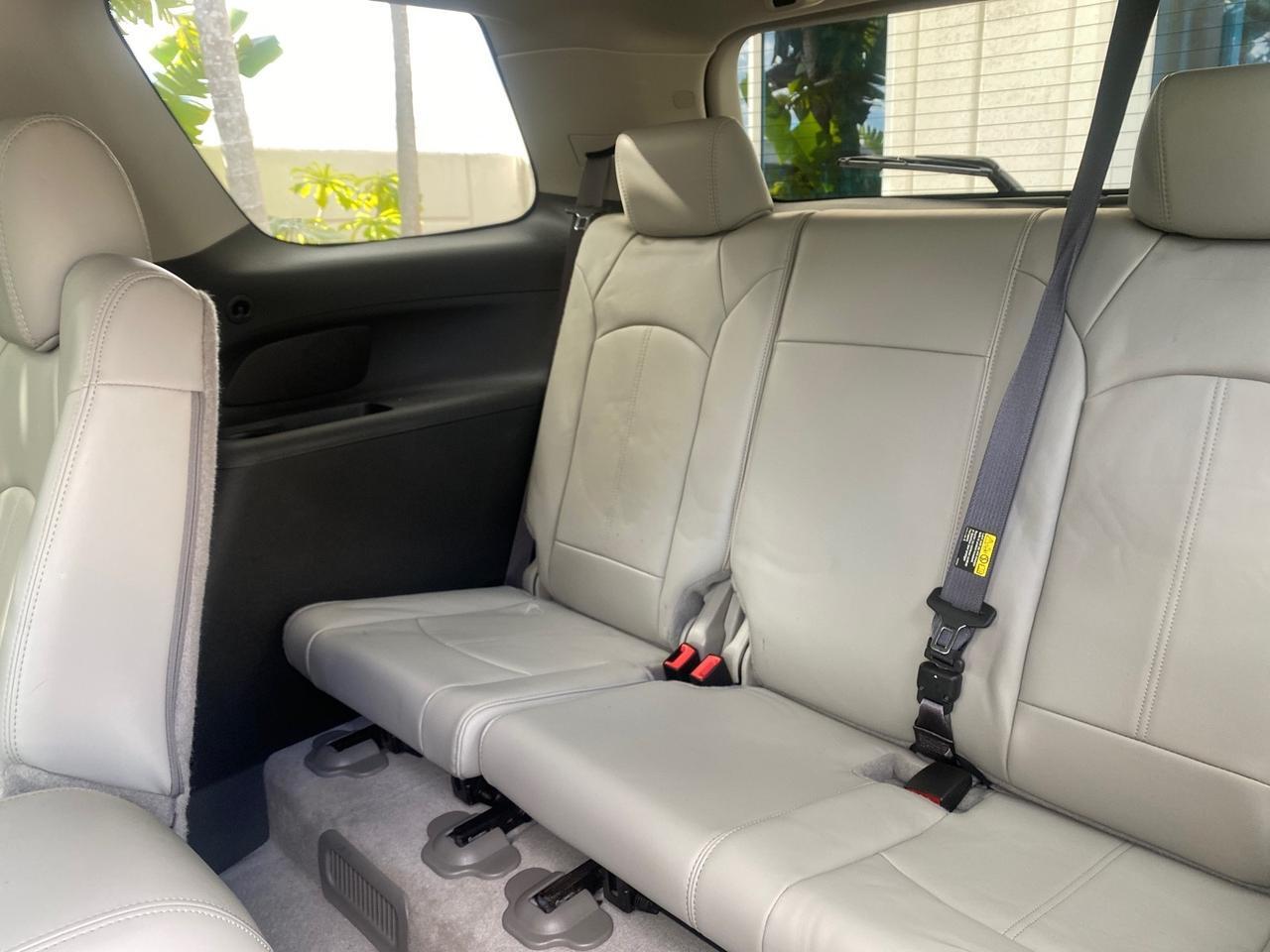 2009 GMC Acadia SLT2 LOW MILES LEATHER Pompano Beach FL