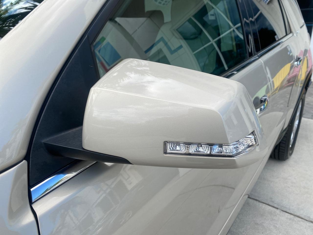 2009 GMC Acadia SLT2 LOW MILES LEATHER Pompano Beach FL