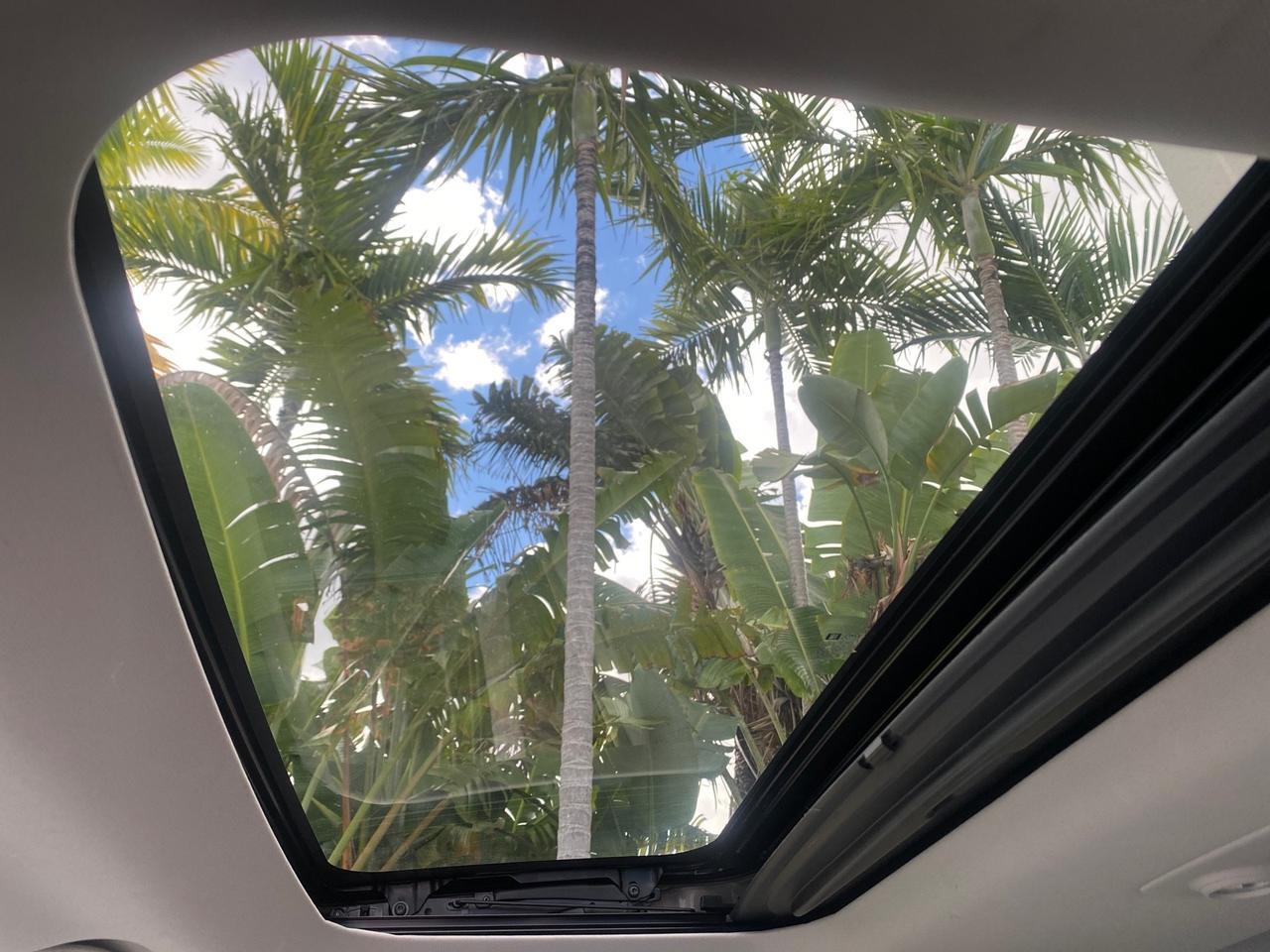 2009 GMC Acadia SLT2 LOW MILES LEATHER Pompano Beach FL