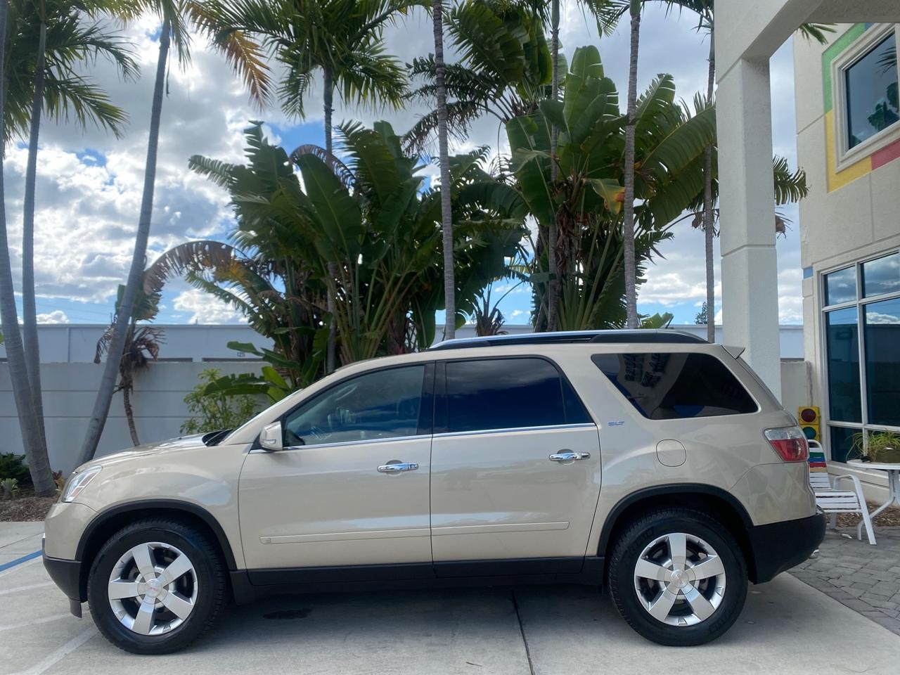 2009 GMC Acadia SLT2 LOW MILES LEATHER Pompano Beach FL