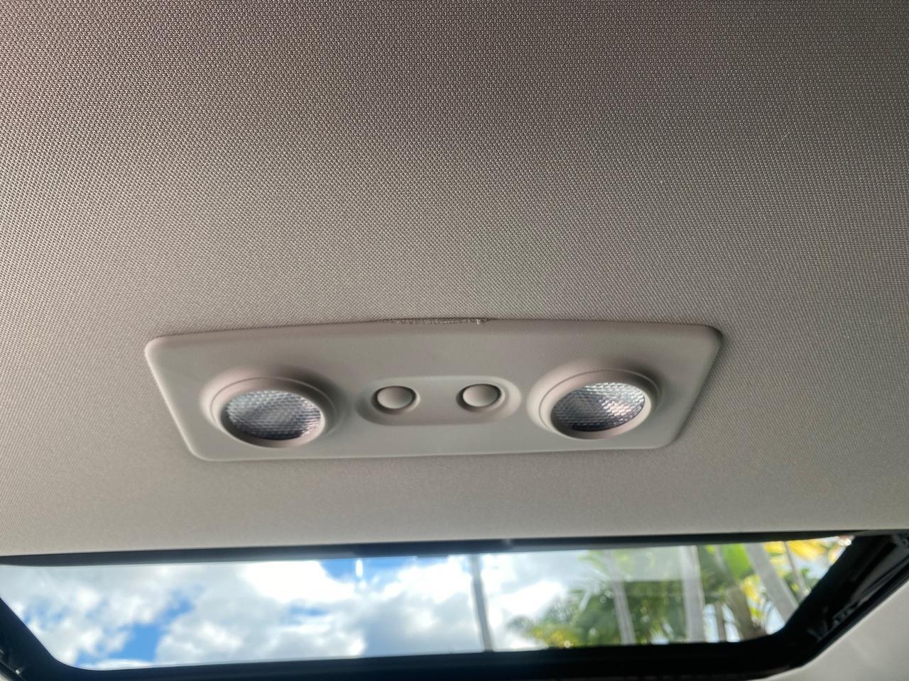 2009 GMC Acadia SLT2 LOW MILES LEATHER Pompano Beach FL