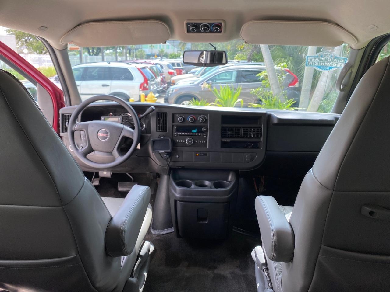 2009 GMC Savana Passenger LOW MILES 53,014 1 OWNER 8 Passenger Pompano Beach FL