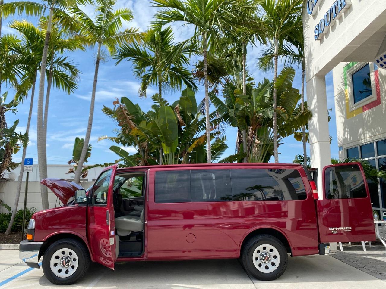2009 GMC Savana Passenger LOW MILES 53,014 1 OWNER 8 Passenger Pompano Beach FL