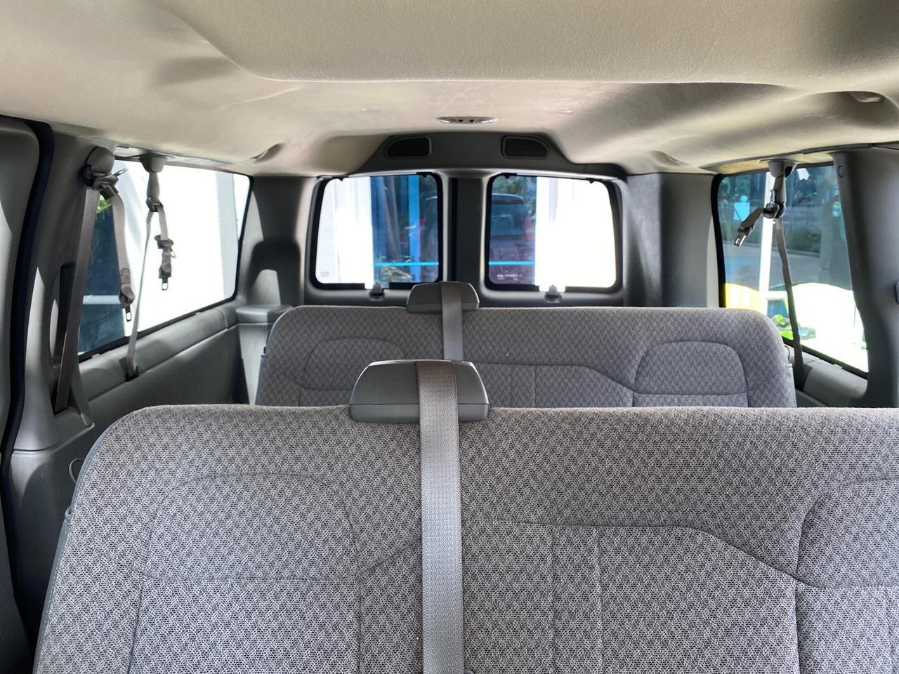2009 GMC Savana Passenger LOW MILES 53,014 1 OWNER 8 Passenger Pompano Beach FL
