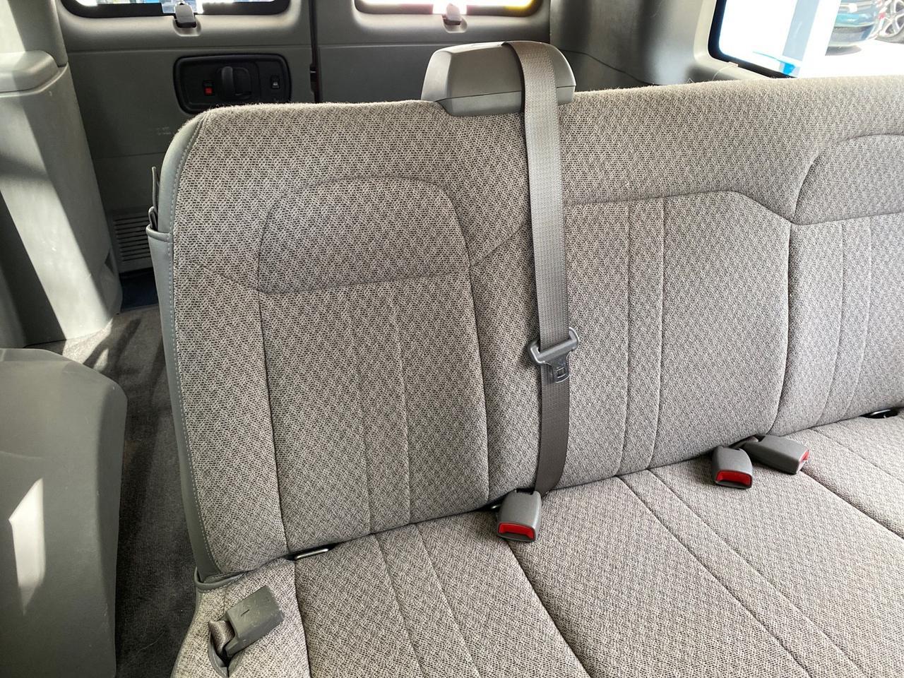 2009 GMC Savana Passenger LOW MILES 53,014 1 OWNER 8 Passenger Pompano Beach FL