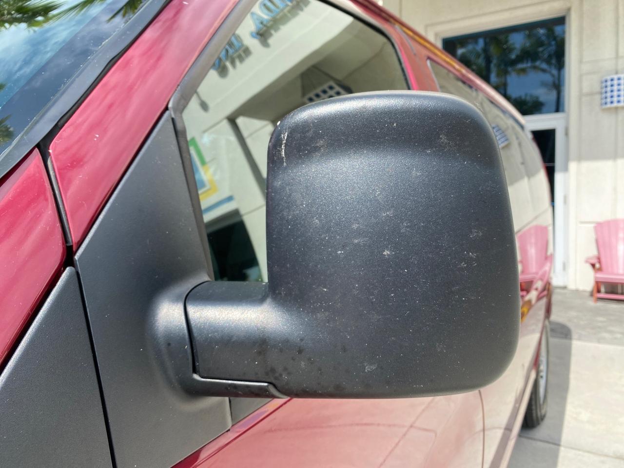 2009 GMC Savana Passenger LOW MILES 53,014 1 OWNER Pompano Beach FL