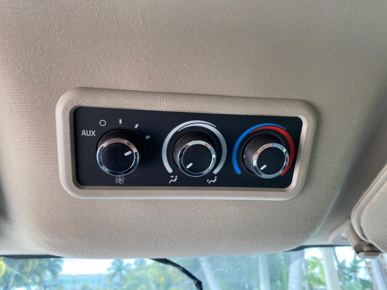 2009 GMC Savana Passenger LOW MILES 53,014 1 OWNER Pompano Beach FL