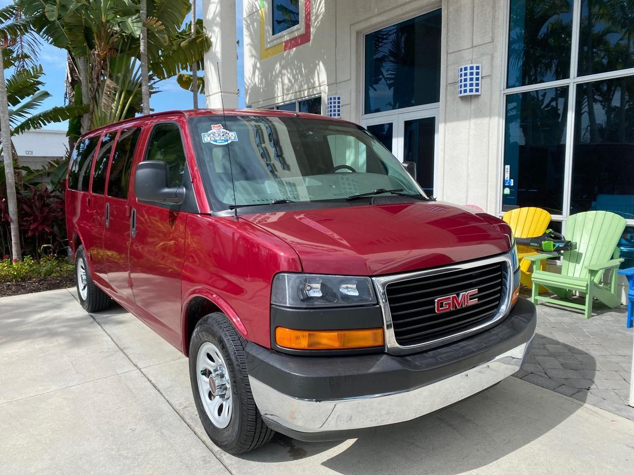 2009 GMC Savana Passenger LOW MILES 53,014 1 OWNER