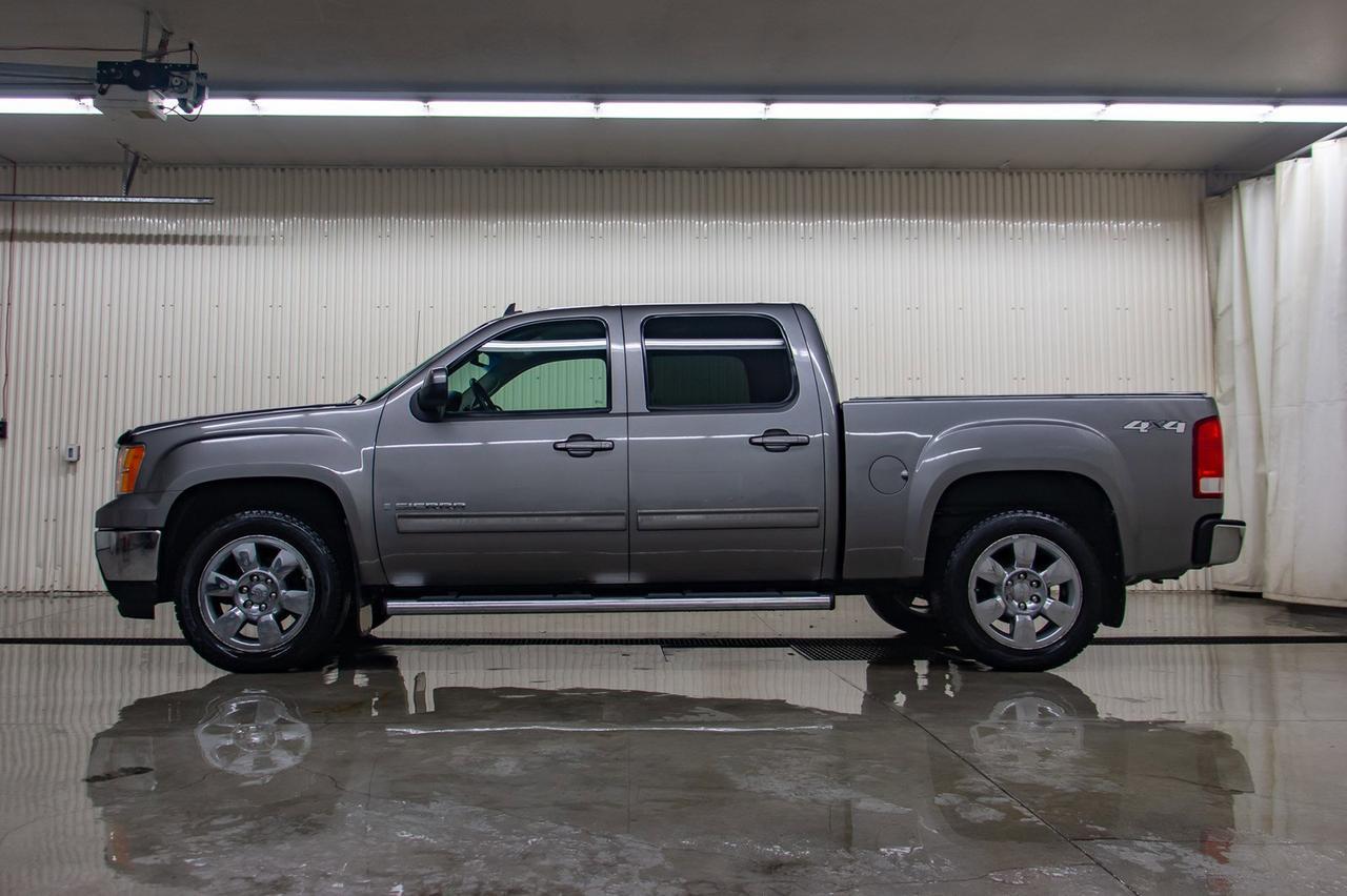 2009 GMC Sierra 1500 4x4 Crew Cab SLT Leather Red Deer AB