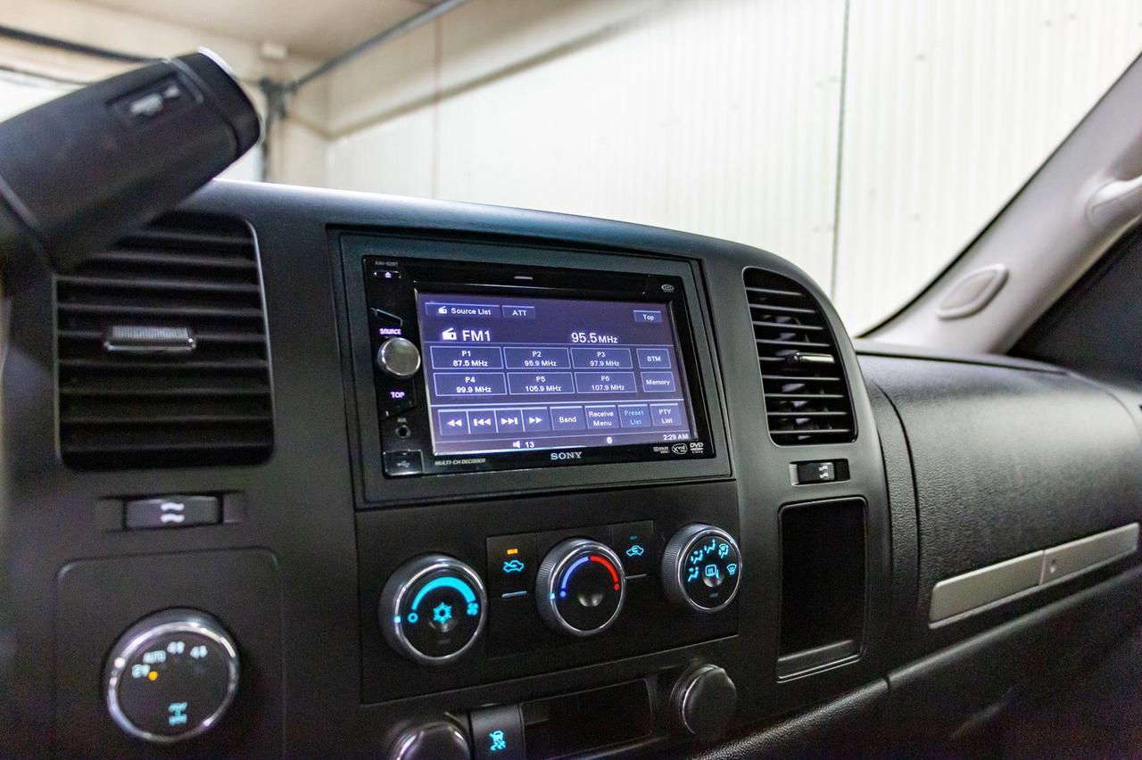 2009 GMC Sierra 1500 4x4 Reg Cab SLE Red Deer AB