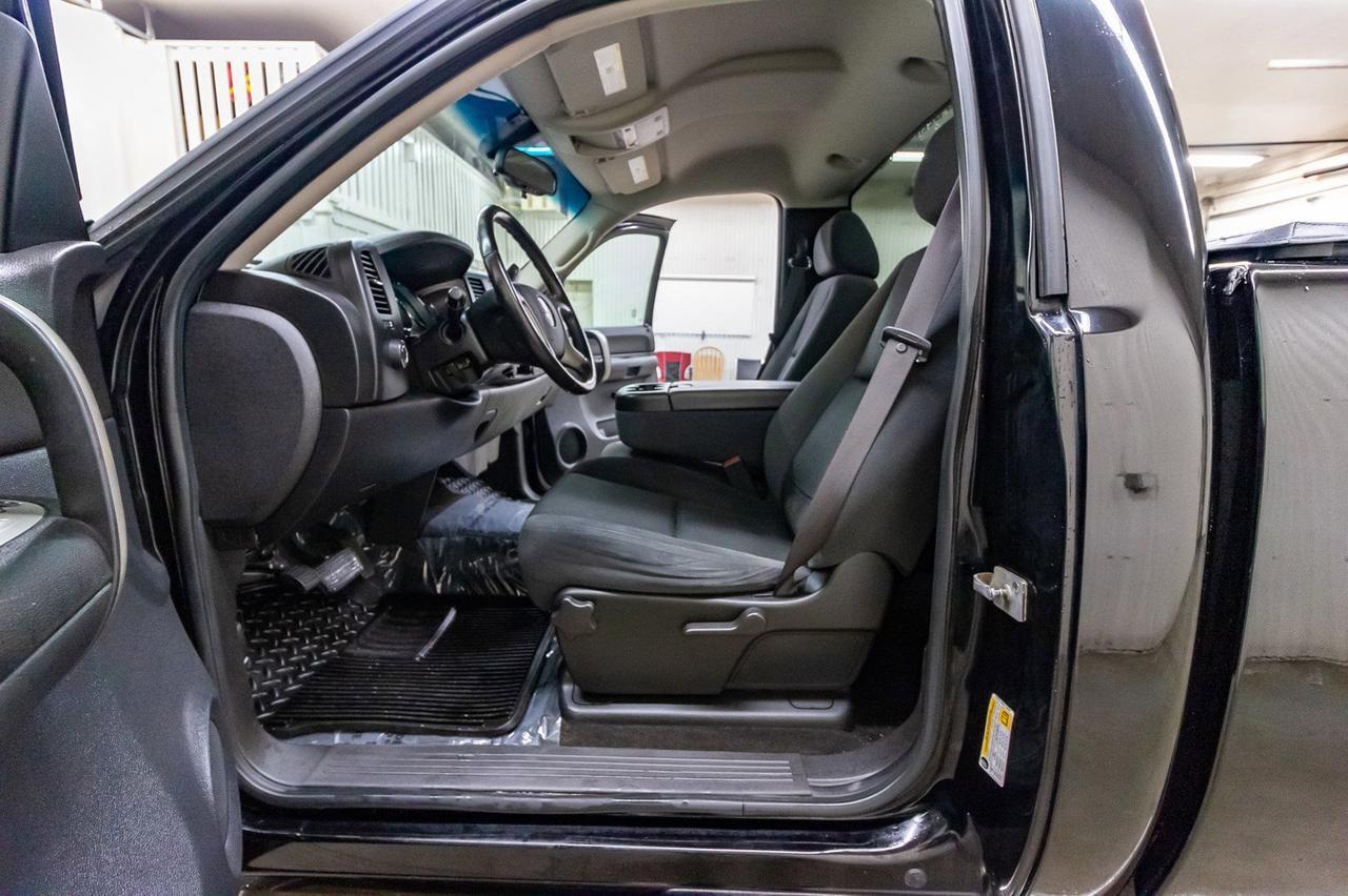 2009 GMC Sierra 1500 4x4 Reg Cab SLE Red Deer AB