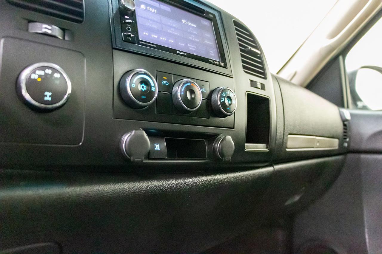 2009 GMC Sierra 1500 4x4 Reg Cab SLE Red Deer AB