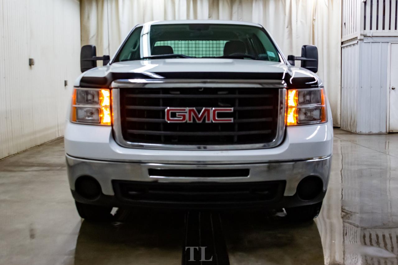 2009 GMC Sierra 2500HD 4x2 Ext Cab WT Longbox Red Deer AB