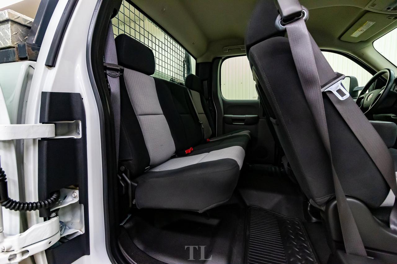 2009 GMC Sierra 2500HD 4x2 Ext Cab WT Longbox Red Deer AB