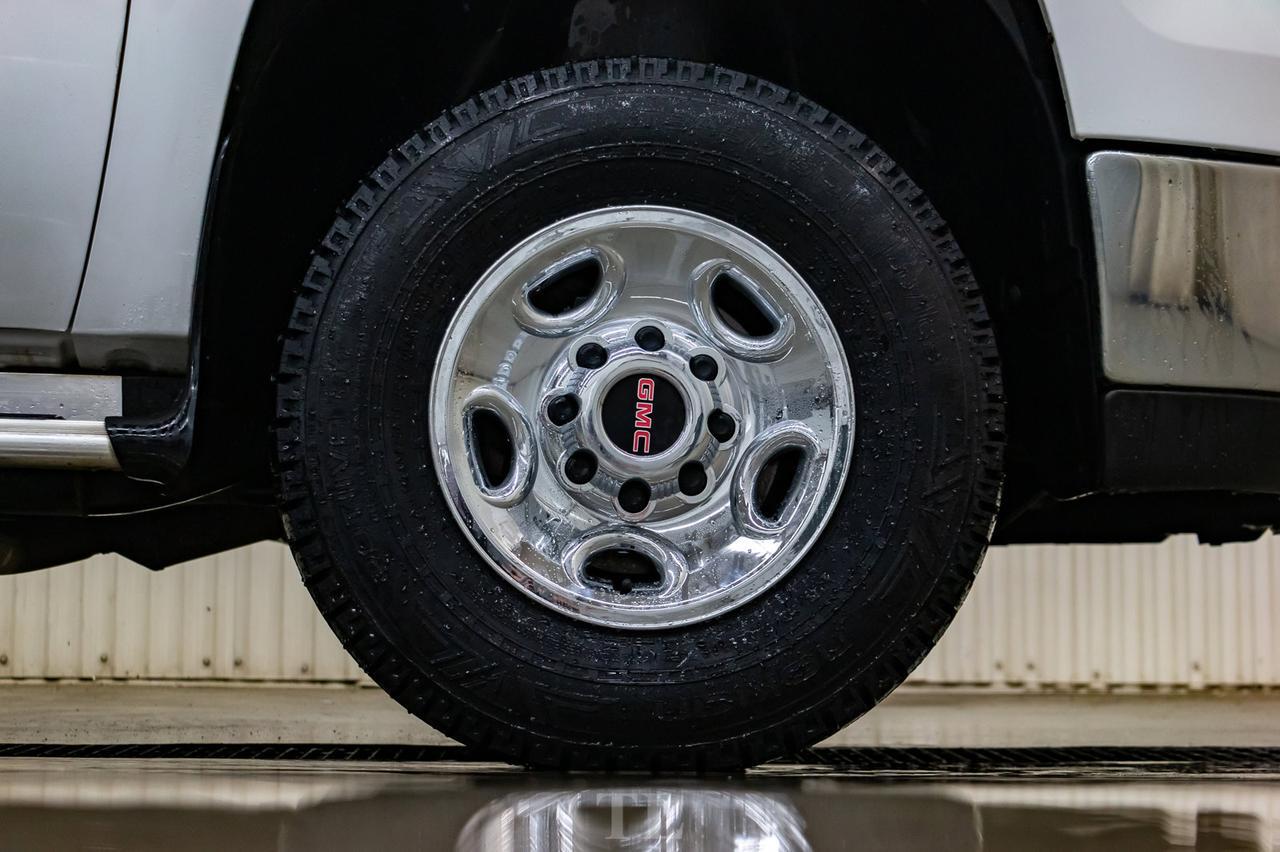 2009 GMC Sierra 2500HD 4x2 Ext Cab WT Longbox Red Deer AB