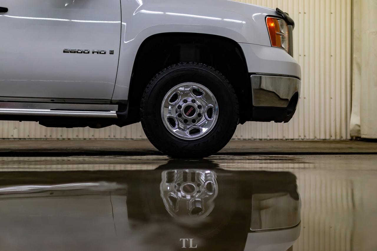 2009 GMC Sierra 2500HD 4x2 Ext Cab WT Longbox Red Deer AB