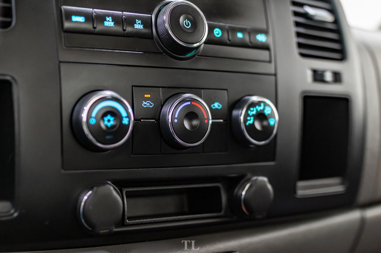 2009 GMC Sierra 2500HD 4x2 Ext Cab WT Longbox Red Deer AB