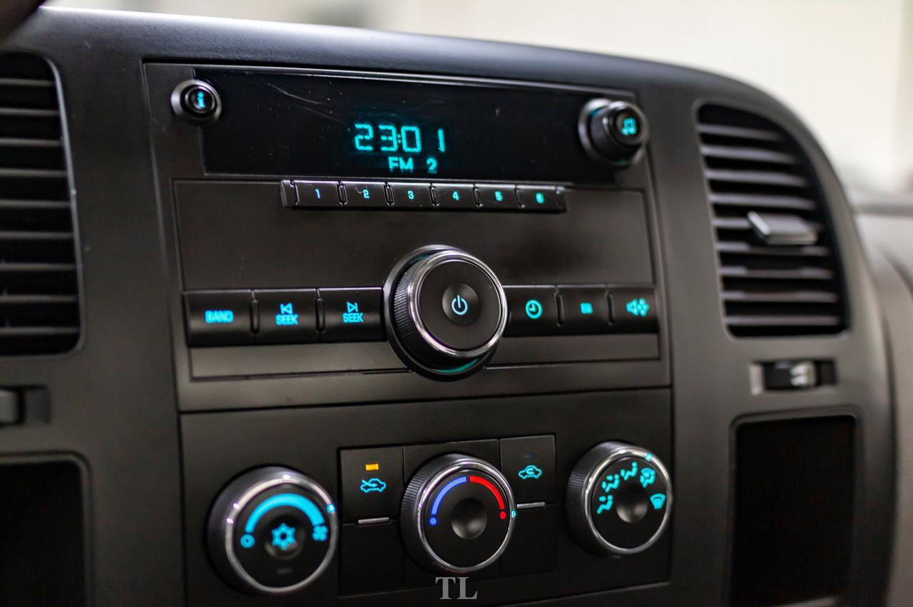 2009 GMC Sierra 2500HD 4x2 Ext Cab WT Longbox Red Deer AB