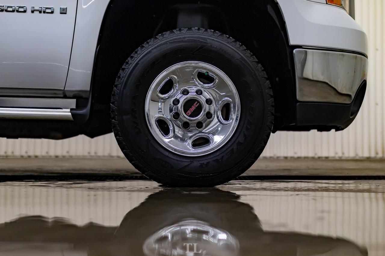 2009 GMC Sierra 2500HD 4x2 Ext Cab WT Longbox Red Deer AB