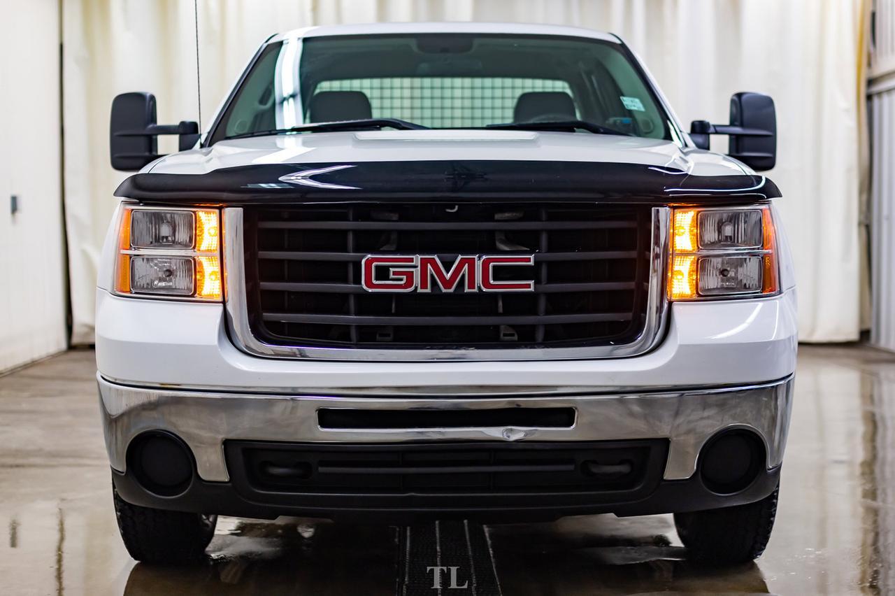 2009 GMC Sierra 2500HD 4x2 Ext Cab WT Longbox Red Deer AB