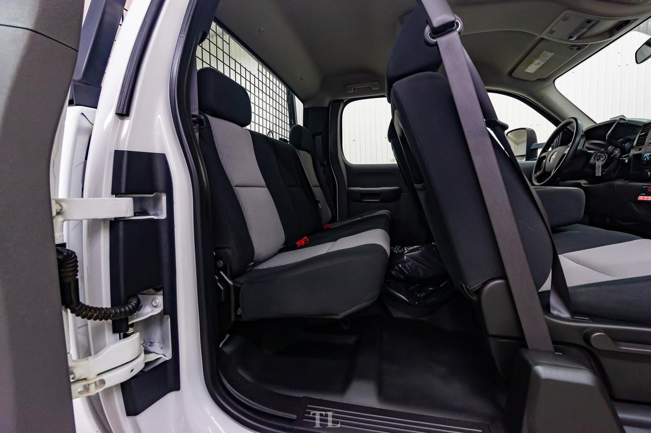 2009 GMC Sierra 2500HD 4x2 Ext Cab WT Longbox Red Deer AB