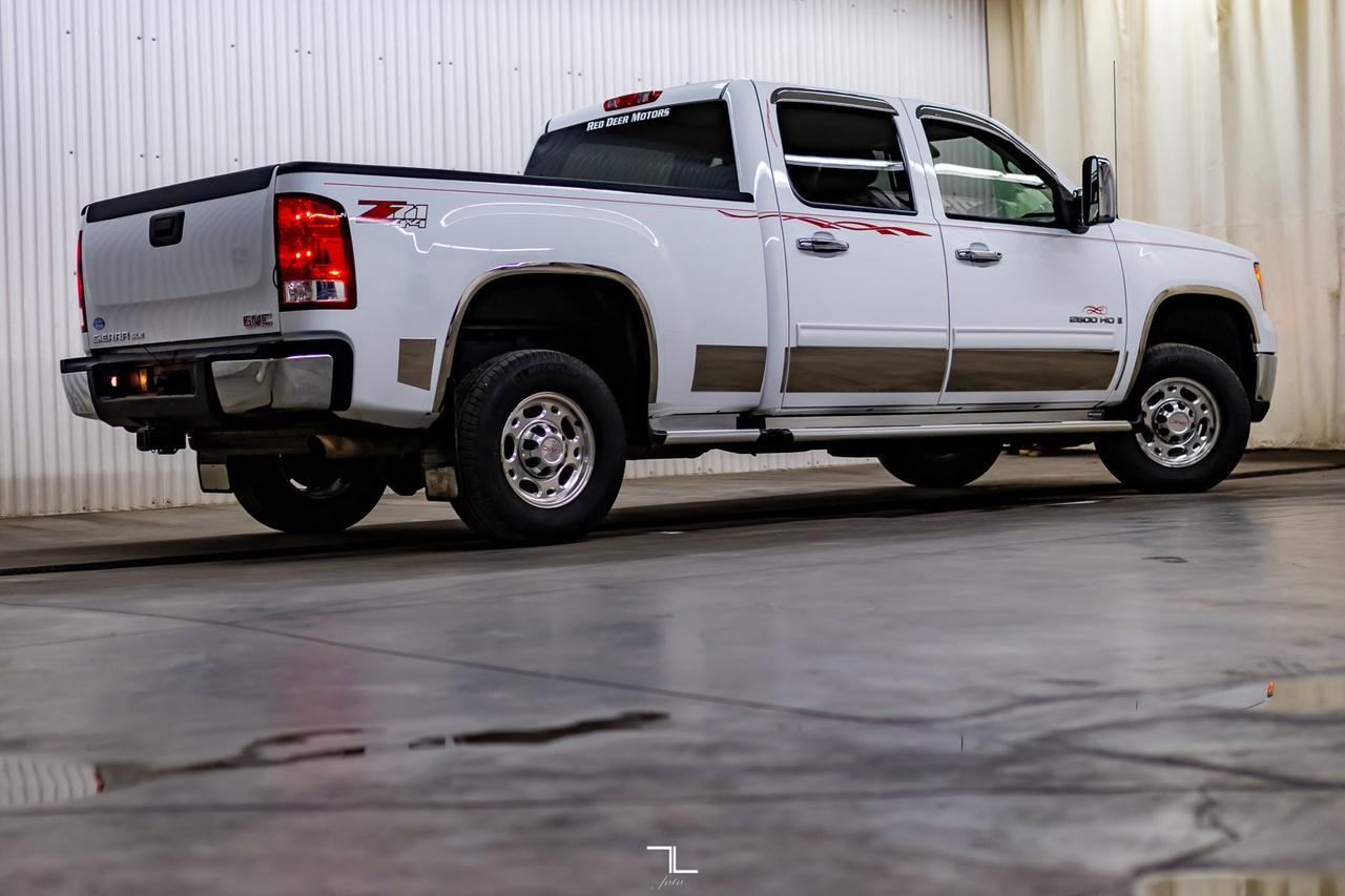 2009 GMC Sierra 2500HD 4x4 Crew Cab SLE Z71 PSeat Red Deer AB