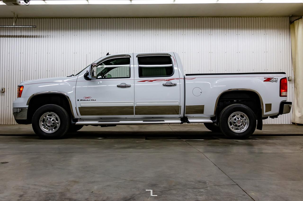 2009 GMC Sierra 2500HD 4x4 Crew Cab SLE Z71 PSeat Red Deer AB