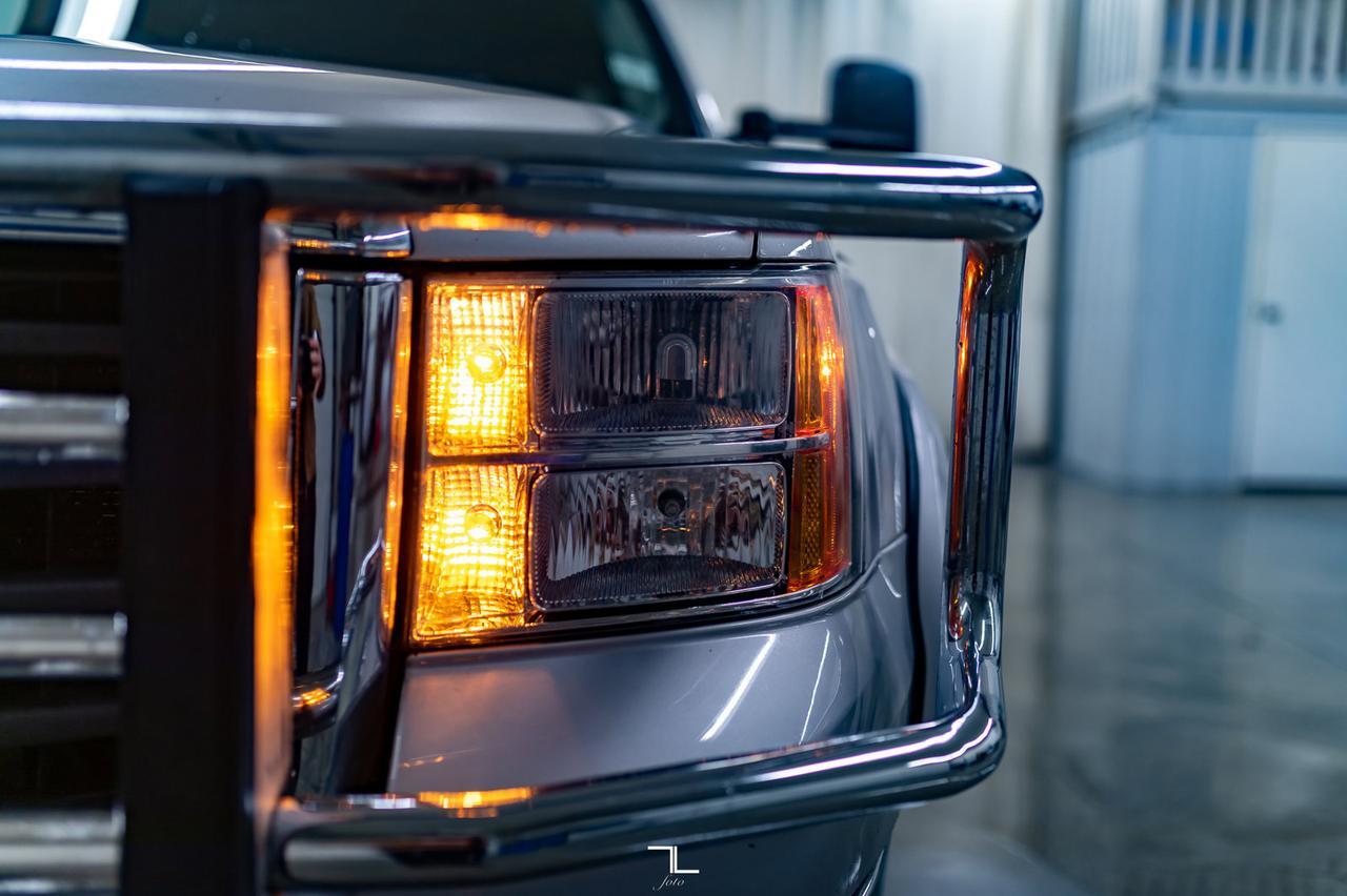 2009 GMC Sierra 2500HD 4x4 Crew Cab SLT Z71 Diesel Leather Roof Red Deer AB