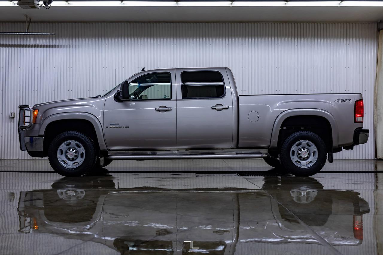 2009 GMC Sierra 2500HD 4x4 Crew Cab SLT Z71 Diesel Leather Roof Red Deer AB