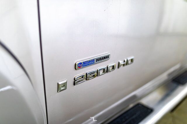 2009 GMC Sierra 2500HD 4x4 Crew Cab SLT Z71 Diesel Leather Roof Red Deer AB