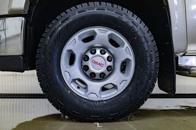 2009 GMC Sierra 2500HD 4x4 Crew Cab SLT Z71 Diesel Leather Roof Red Deer AB