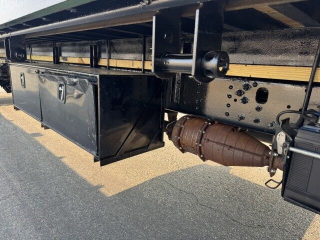 2009 GMC T Series 26' Flatbed  Henrico VA