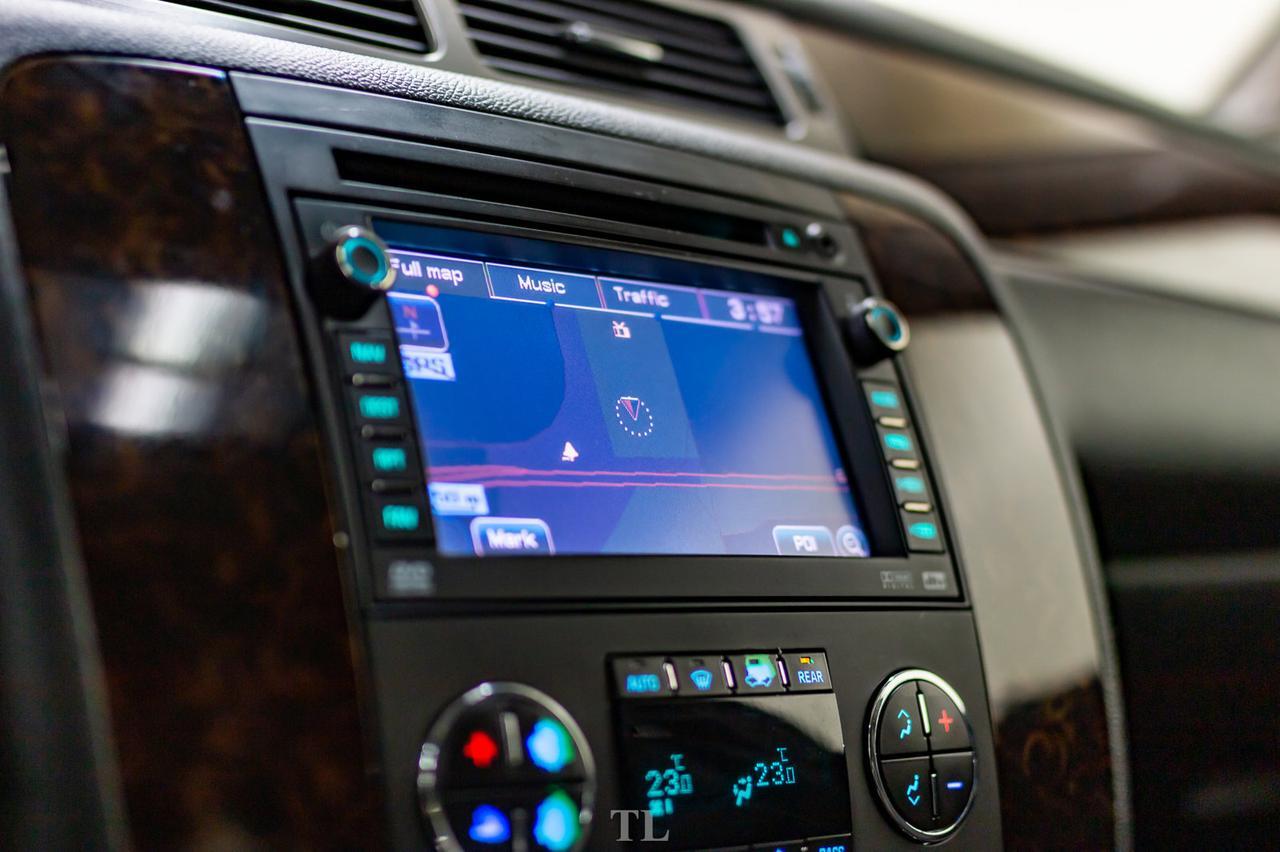 2009 GMC Yukon AWD Denali Leather Roof Nav TV BCam Red Deer AB