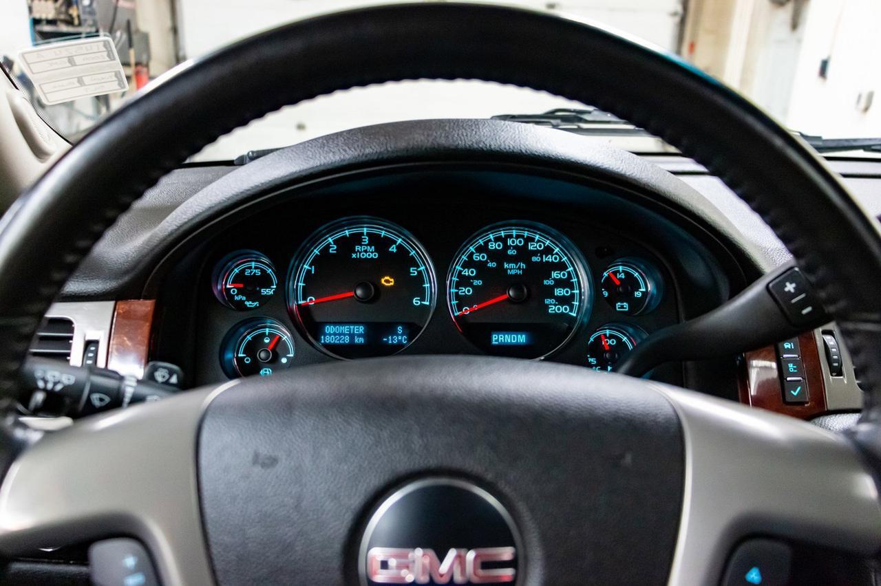 2009 GMC Yukon AWD SLT Leather Roof Red Deer AB