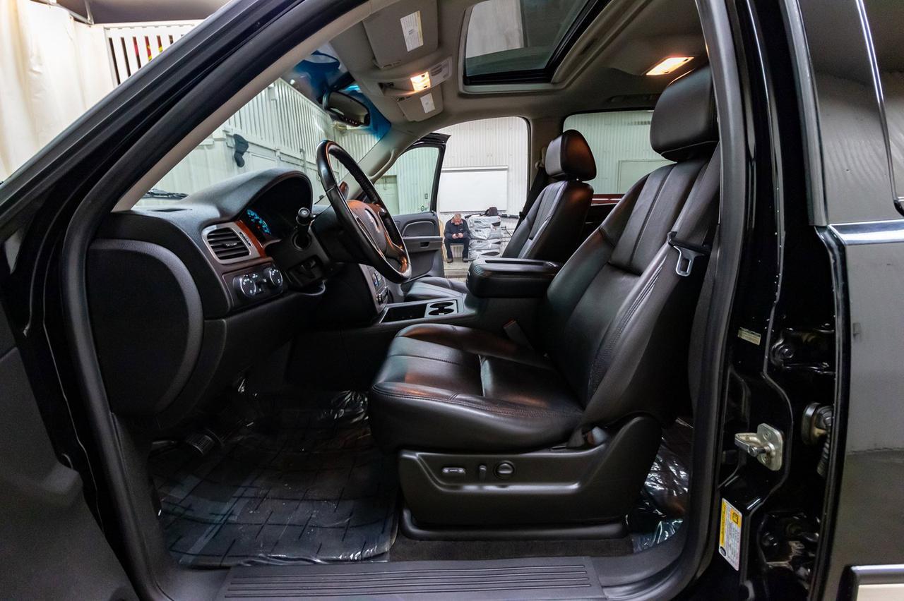 2009 GMC Yukon AWD SLT Leather Roof Red Deer AB