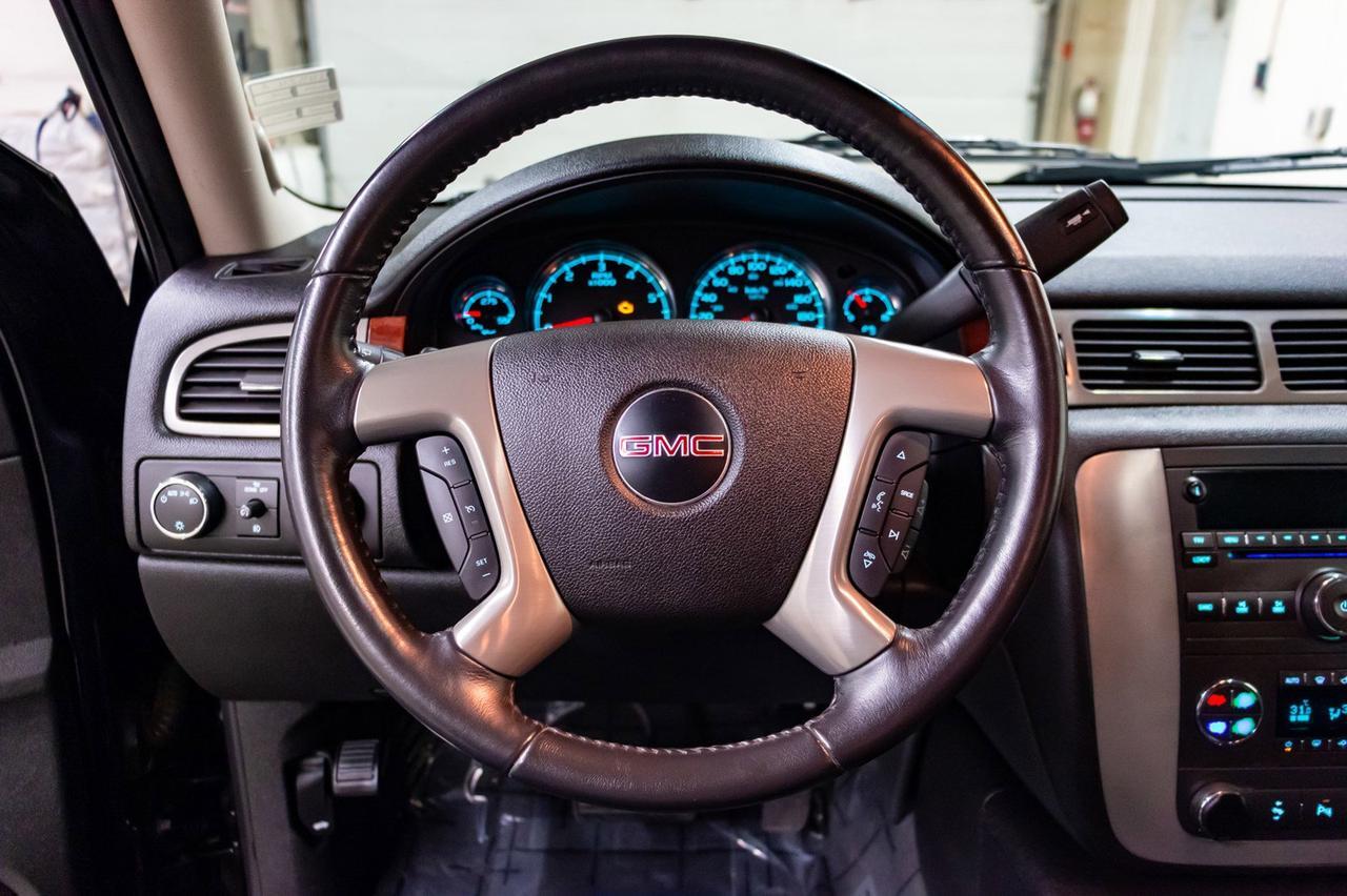 2009 GMC Yukon AWD SLT Leather Roof Red Deer AB