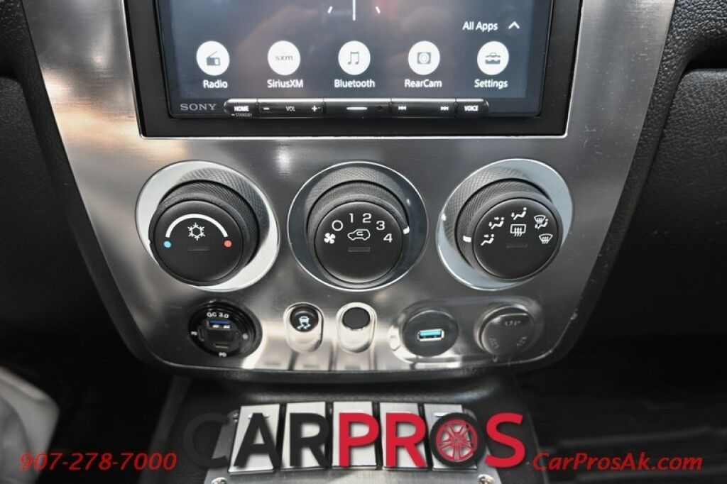 2009 HUMMER H3T - 4X4 - Adventure Appearance PKG - Auto Start - Apple Carplay & Android Auto - Power Driver Seat - Snorkel - Sunroof - Engine Block Heater - Winch - Bedliner -Tow PKG - Low Miles Anchorage AK