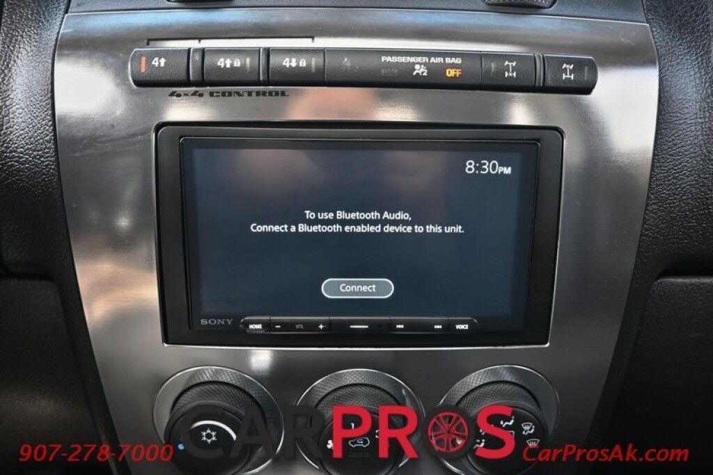 2009 HUMMER H3T - 4X4 - Adventure Appearance PKG - Auto Start - Apple Carplay & Android Auto - Power Driver Seat - Snorkel - Sunroof - Engine Block Heater - Winch - Bedliner -Tow PKG - Low Miles Anchorage AK