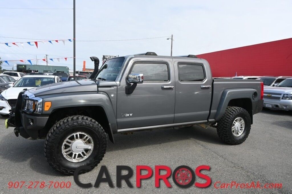2009 HUMMER H3T - 4X4 - Adventure Appearance PKG - Auto Start - Apple Carplay & Android Auto - Power Driver Seat - Snorkel - Sunroof - Engine Block Heater - Winch - Bedliner -Tow PKG - Low Miles