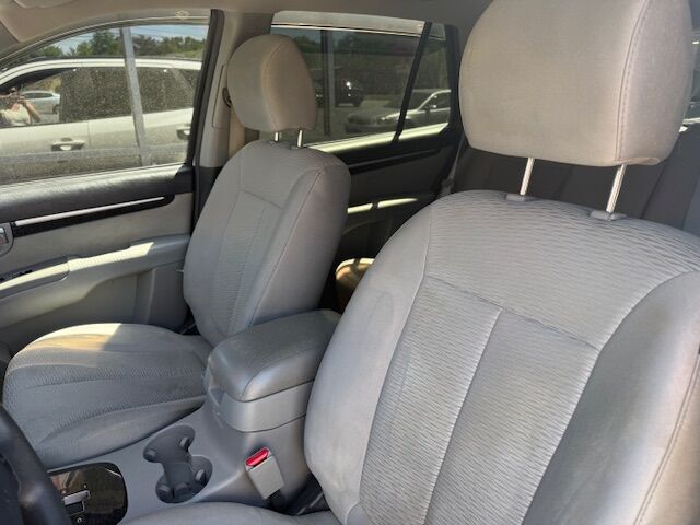 2009 HYUNDAI SANTA FE GLS Greensboro NC