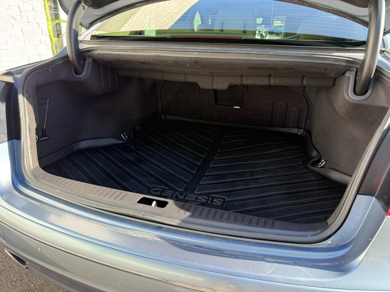 2009 Hyundai Genesis 4dr Sdn 4.6L V8 Jacksonville FL