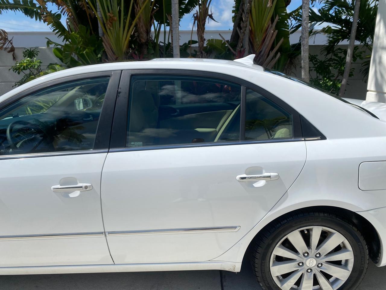 2009 Hyundai Sonata SUNROOF Limited LOW MILES 45,849 Pompano Beach FL