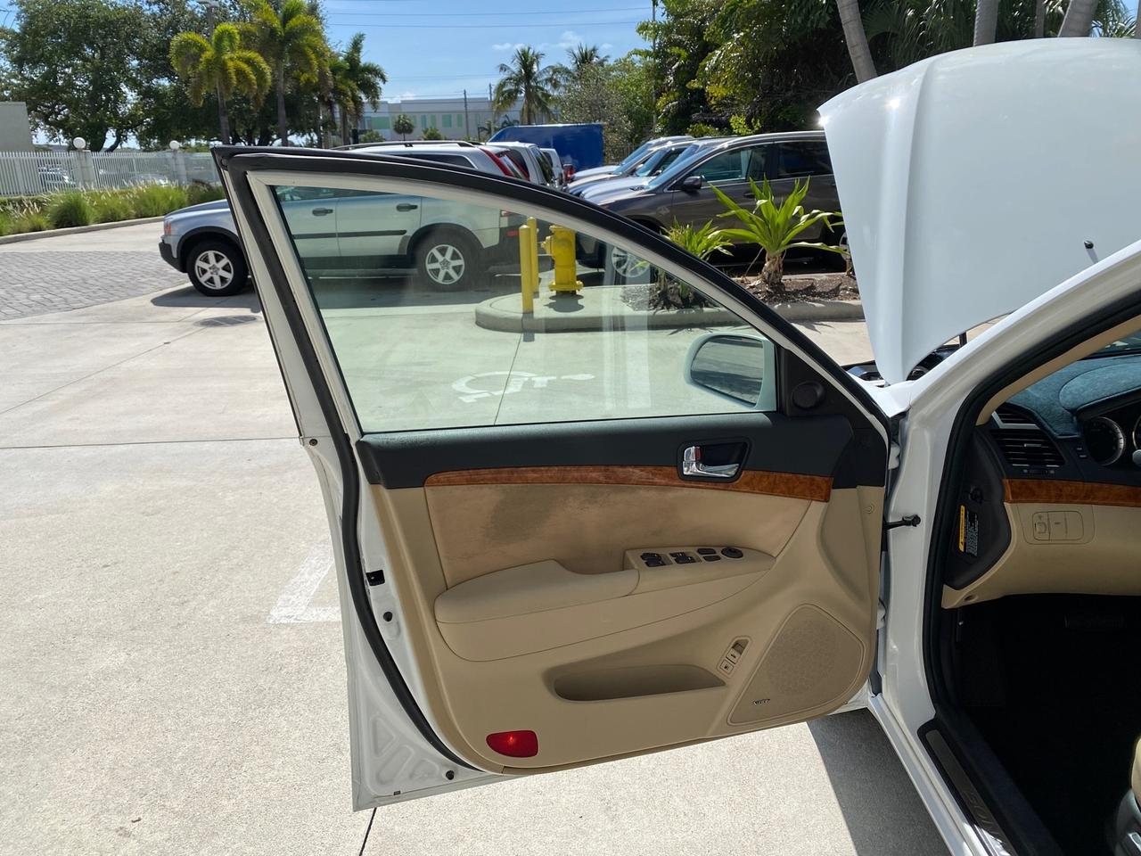 2009 Hyundai Sonata SUNROOF Limited LOW MILES 45,849 Pompano Beach FL