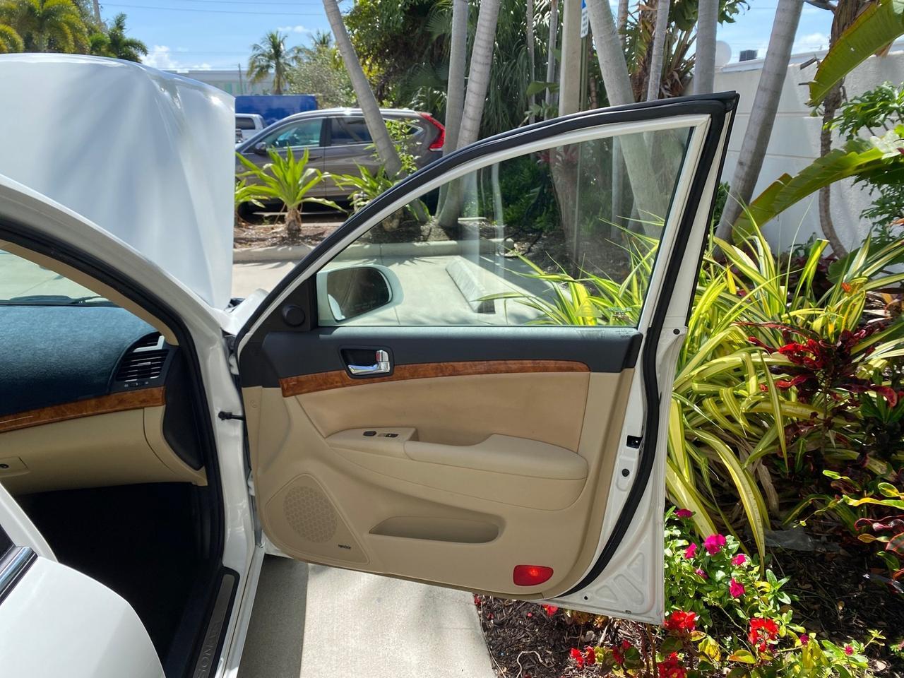 2009 Hyundai Sonata SUNROOF Limited LOW MILES 45,849 Pompano Beach FL