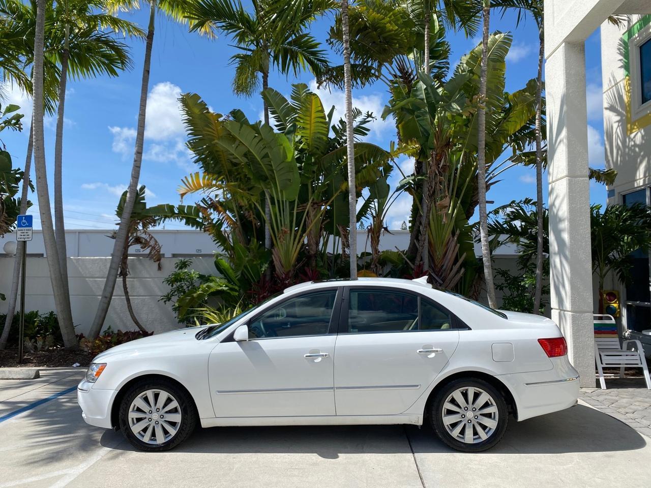 2009 Hyundai Sonata SUNROOF Limited LOW MILES 45,849 Pompano Beach FL