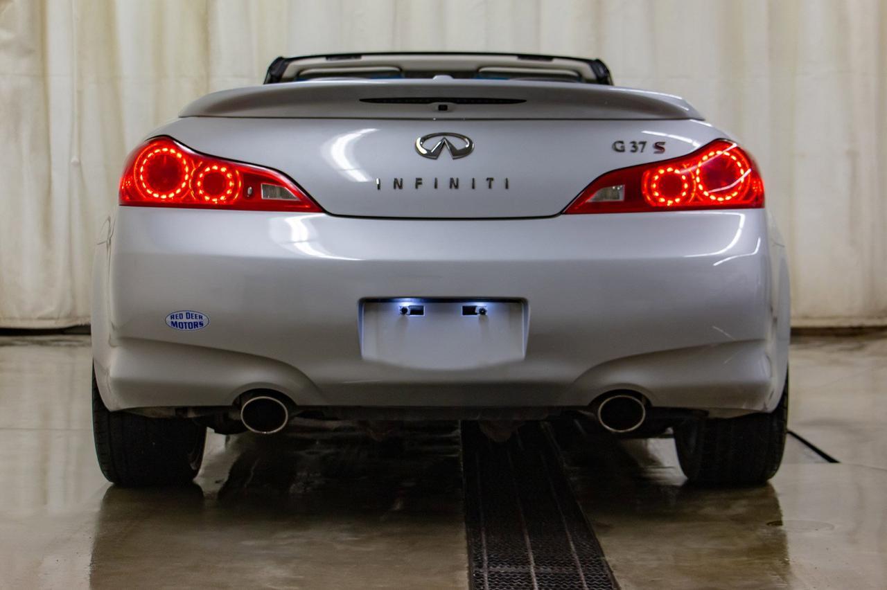 2009 Infiniti G37 S Convertible Leather BCam Red Deer AB