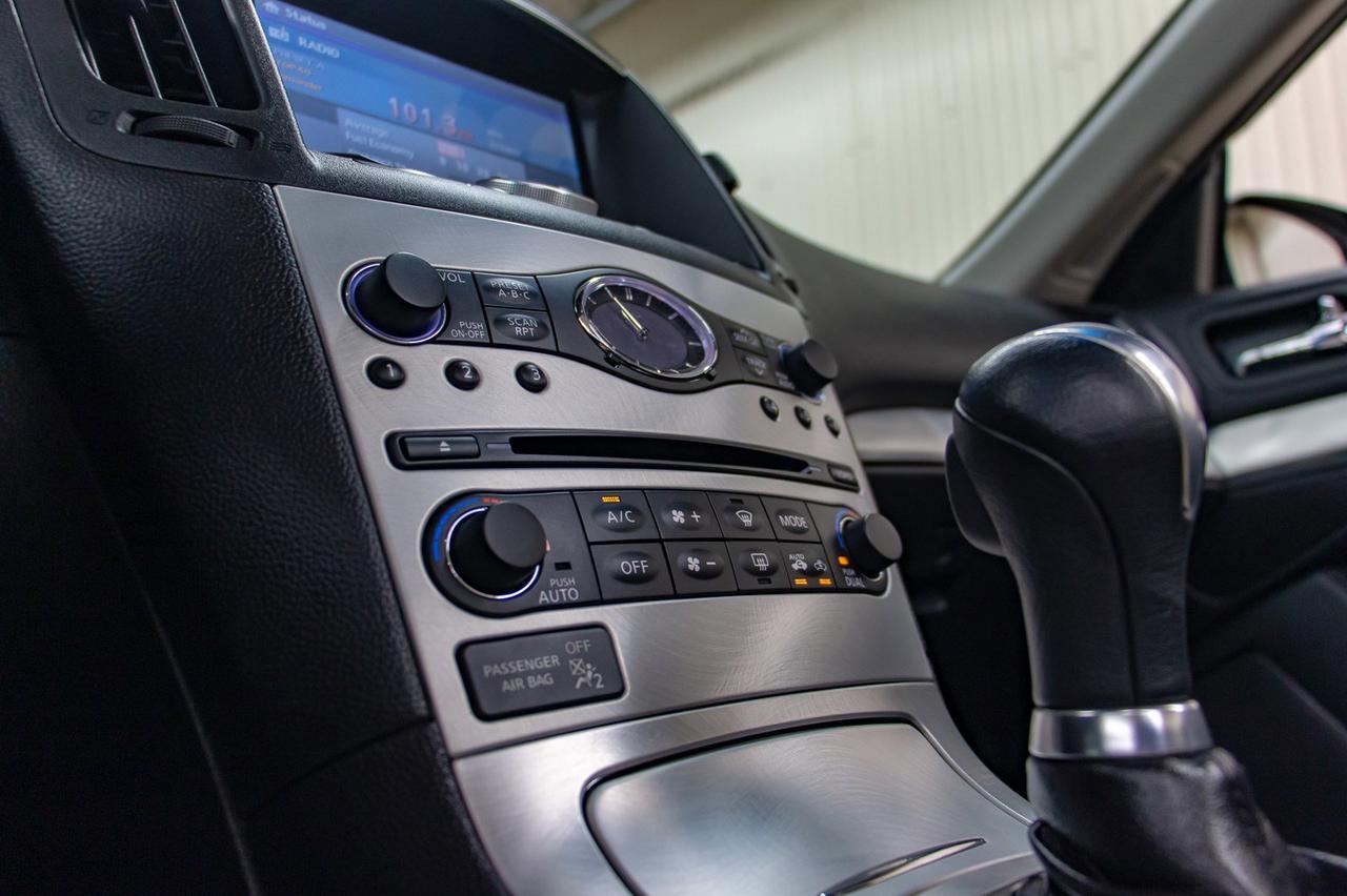 2009 Infiniti G37 S Convertible Leather BCam Red Deer AB